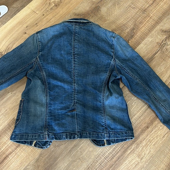 Y2K 2005 Gap Stretch Denim Jacket dual front pocket floral back collar Sz 6 - Picture 7 of 11